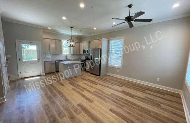 2BR/2BA FOR RENT Gallery 3