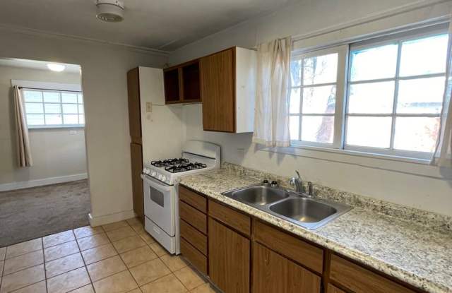 Charming 1B/1B Downtown Paso Robles photos photos