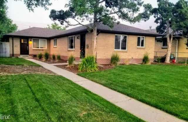 3674 Hudson St - 3674 Hudson Street, Denver, CO 80207