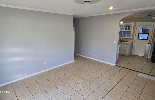 2108 5th Street West - 2108 5th Street West, Bradenton, FL 34205