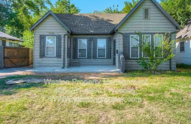 1428 Northwest 45th Street photos photos