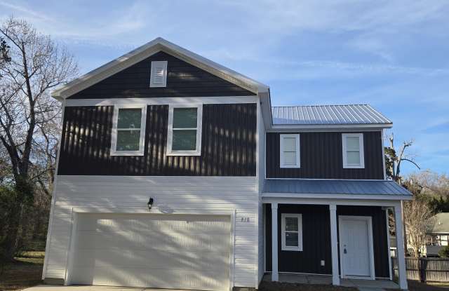 918 Friendship St photos photos