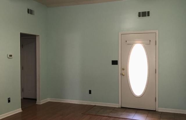 8373 Clubview Drive Gallery 2