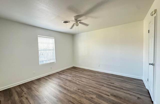 Spacious, remodeled 4 Bed, 2 Bath Home in Lubbock, TX photos photos