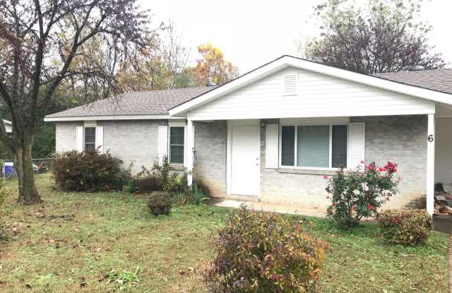 Cozy 3 bed 1.5 bath home for rent in Van Buren. photos photos