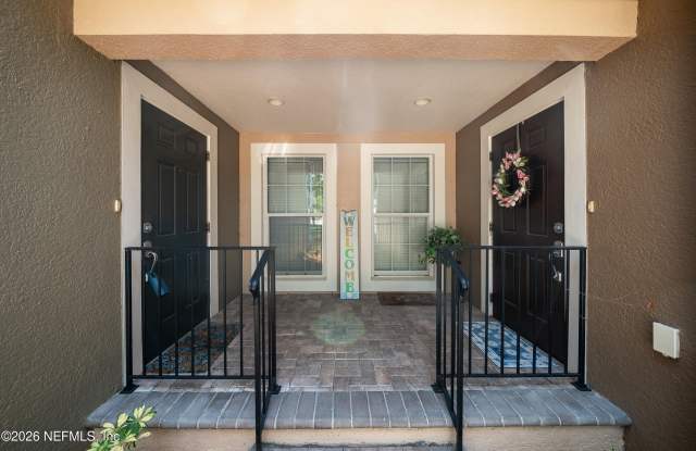 8733 LITTLE SWIFT Circle Gallery 4