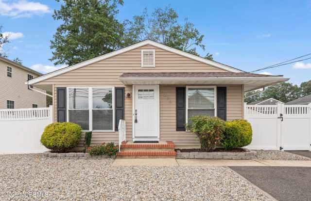 266 Silver Bay Road photos photos