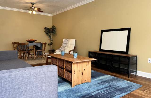 829 Lowell Boulevard - 829 Lowell Boulevard, Orlando, FL 32803