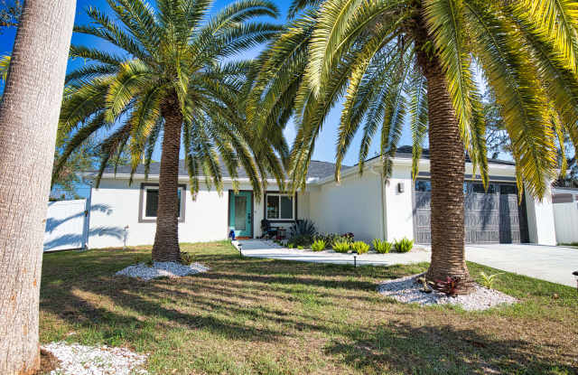 3887 Hawkeye Cir photos photos