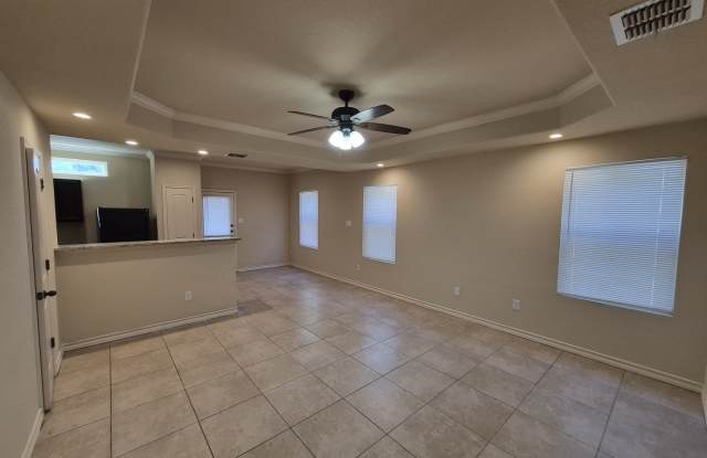 7034 Lakeview Dr. Gallery 3