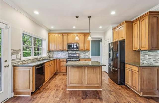 615 Tammany Pointe photos photos