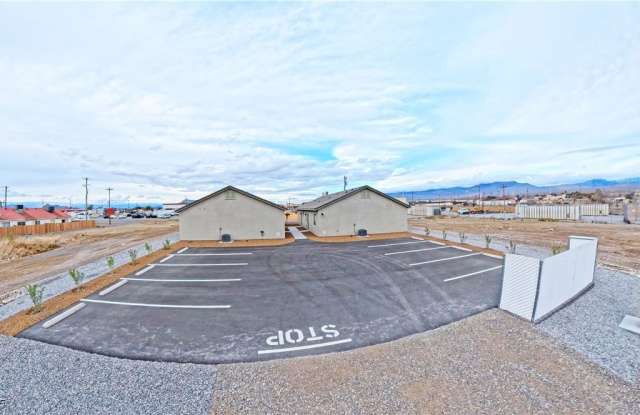 1340 E Arrowhead Street photos photos