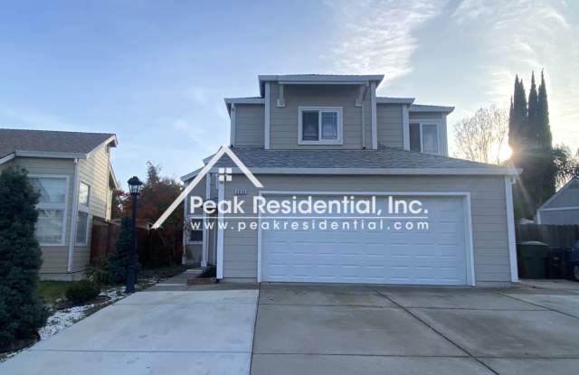 Beautiful Antelope 3bd/2.5ba Home with 2 Car Garage photos photos