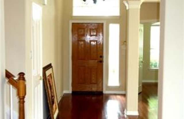 1140 Manson Street Gallery 2