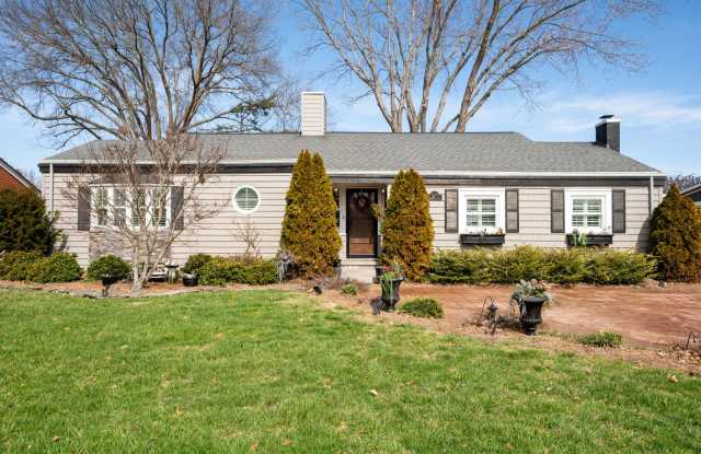 1504 Brightridge Dr - 1504 Brightridge Drive, Kingsport, TN 37664