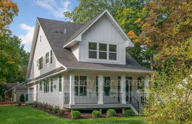 21055 Forest Dr photos photos