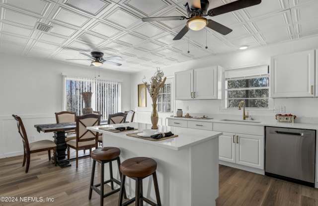 54221 CRAVEY Road Gallery 3