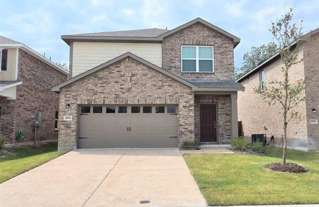 4511 Wood Fern Road photos photos