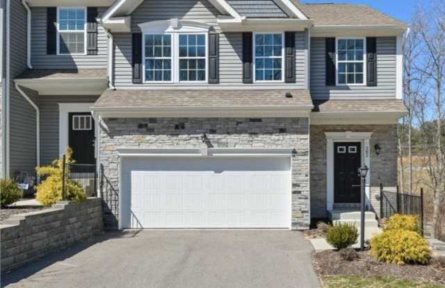 382 Trinity Way photos photos