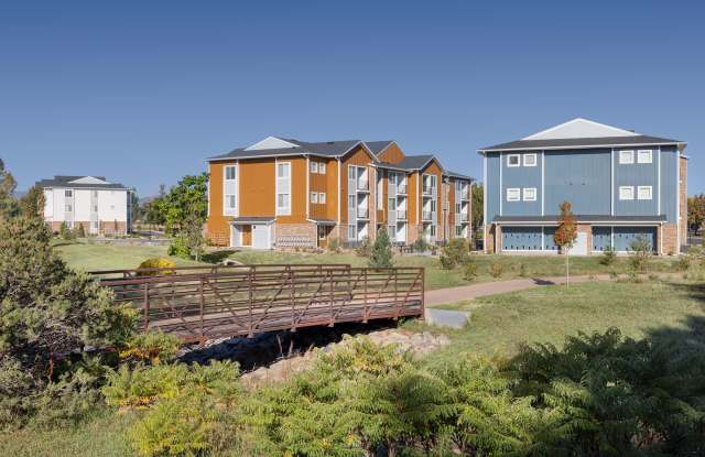 Rendezvous Trail Apartments Gallery 2