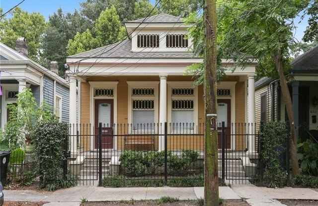 8215 SPRUCE Street photos photos