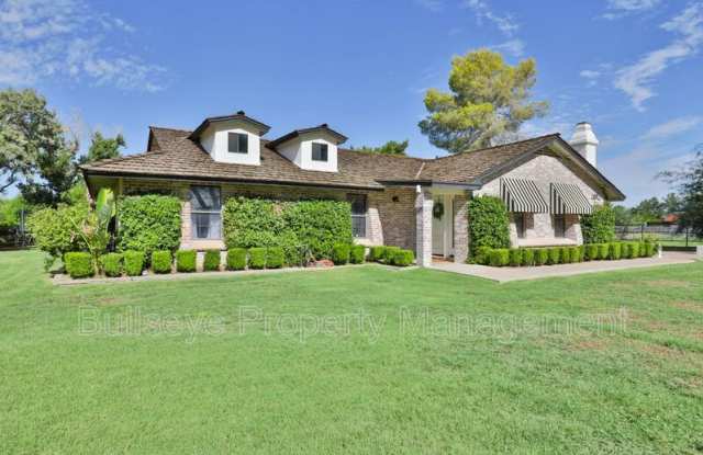 2672 E. Mesquite St. photos photos