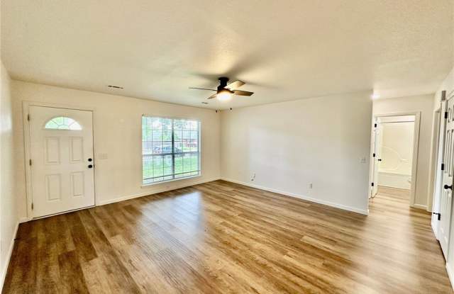 802 E Kara Gallery 2