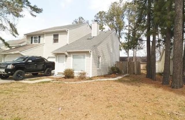 206 Bracken Place - 206 Bracken Pl, Jacksonville, NC 28540