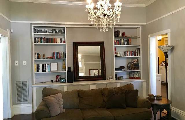 3421 Northview Drive Gallery 2