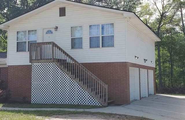 511 Collins Ave "B" - 511 Collins Avenue, Centerville, GA 31028