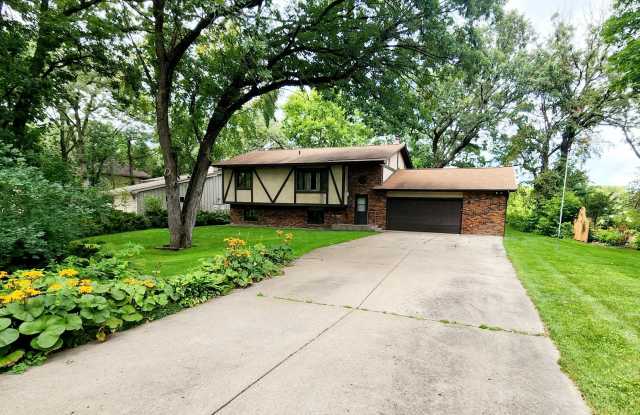 3536 Rum River Drive photos photos