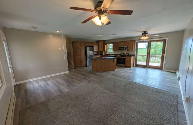 335 Cornertown Road Gallery 3