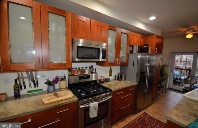 32 E OSTEND STREET - 32 East Ostend Street, Baltimore, MD 21230