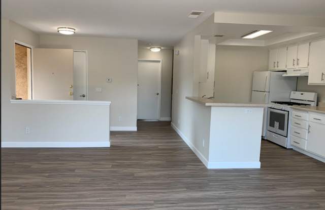 800 E Chase Ave. photos photos