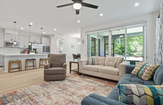 73 Moana Court North Gallery 4