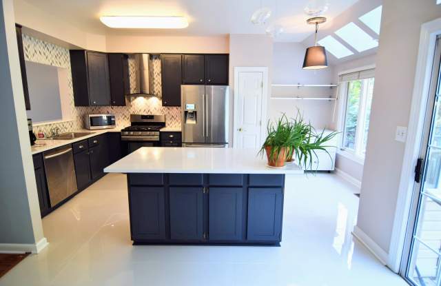 3728 Huntley Meadows Lane - 3728 Huntley Meadows Lane, Groveton, VA 22306