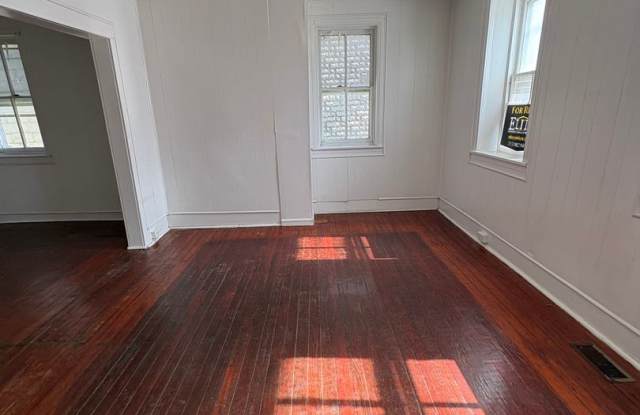 6 Bedroom Detached House in East Side of York City Gallery 3