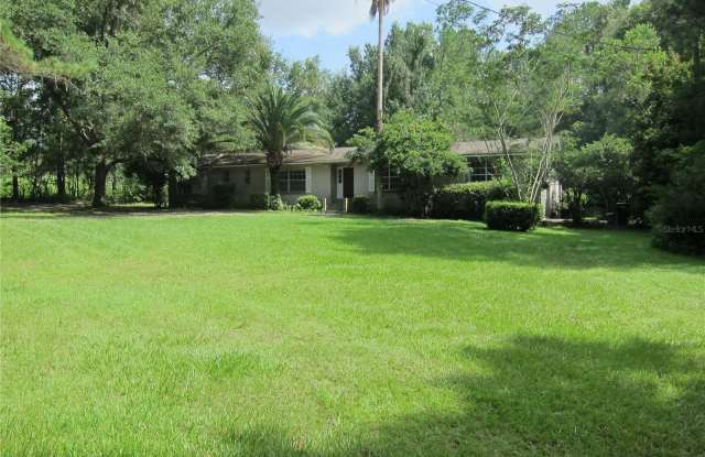 12601 NW 36TH AVENUE - 12601 Northwest 36th Avenue, Alachua County, FL 32606