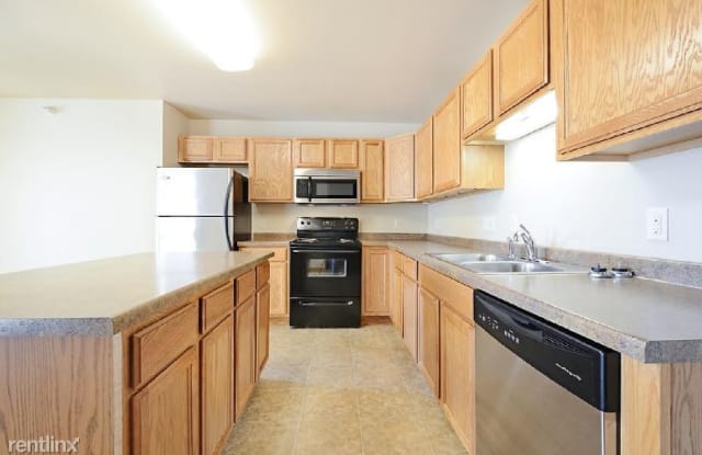 18 Regal St - 18 Regal Street, Murray, UT 84107