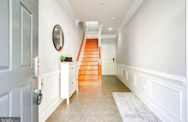 14899 POTOMAC BRANCH Drive Gallery 2
