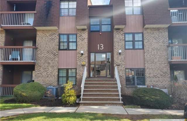 147 Overlook Court Gallery 1