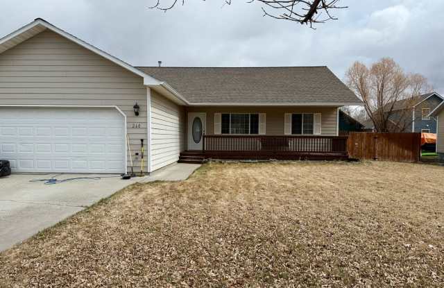 3 Bed 2 Bath in Belgrade - 260 West River Rock Road, Gallatin County, MT 59714 3 Bed 2 Bath in Belgrade - 260 West River Rock Road, Gallatin County, MT 59714