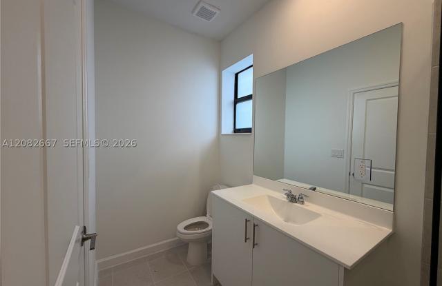 19111 SW 315 St Gallery 4