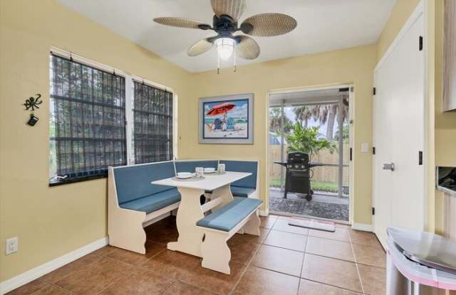 18614 Briggs Circle Gallery 4