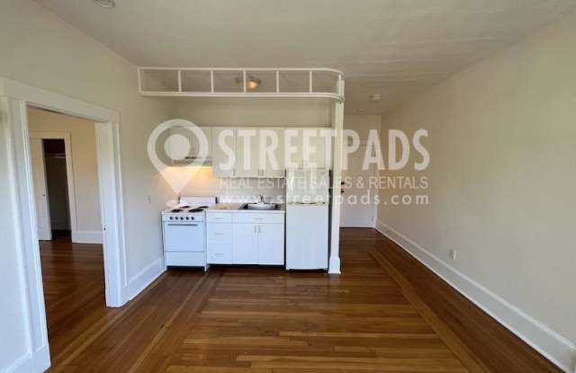 19 Fairbanks St. photos photos