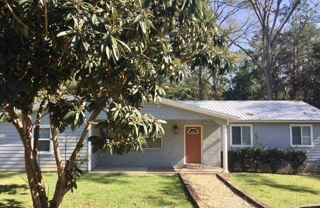 Why rent an apartment, when you can live in a house? Now Available for August 2027!! photos photos