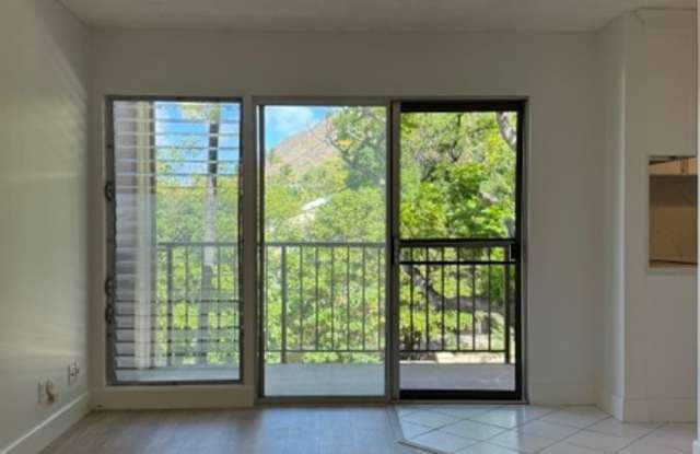 Renovated Studio with parking near Diamond Head photos photos