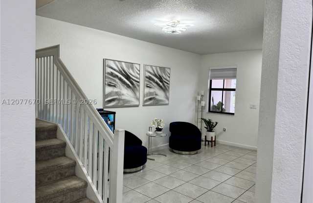 23461 SW 129th Pl Gallery 3