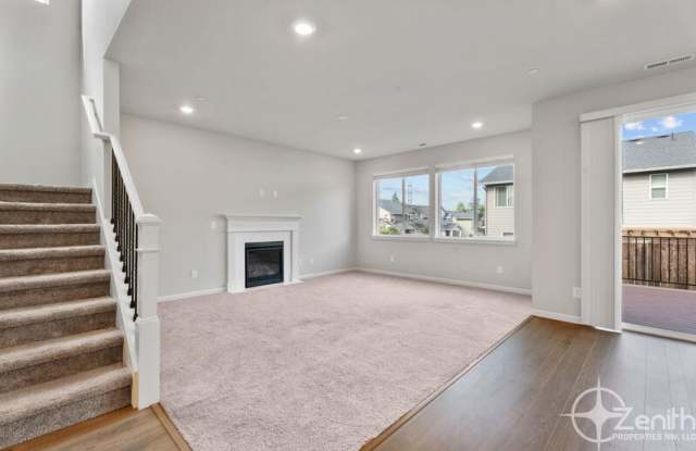 8631 N Wright Street photos photos