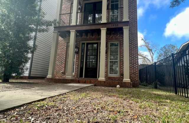 1330 N Duval Street - Located on Duval Street at 7th Ave! photos photos